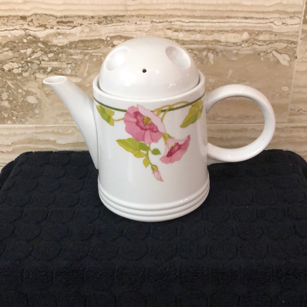 The Tuscany Collection - Tea Pot